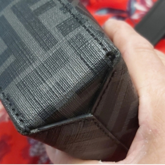 Fendi CLUTCH - Picture 8 of 16